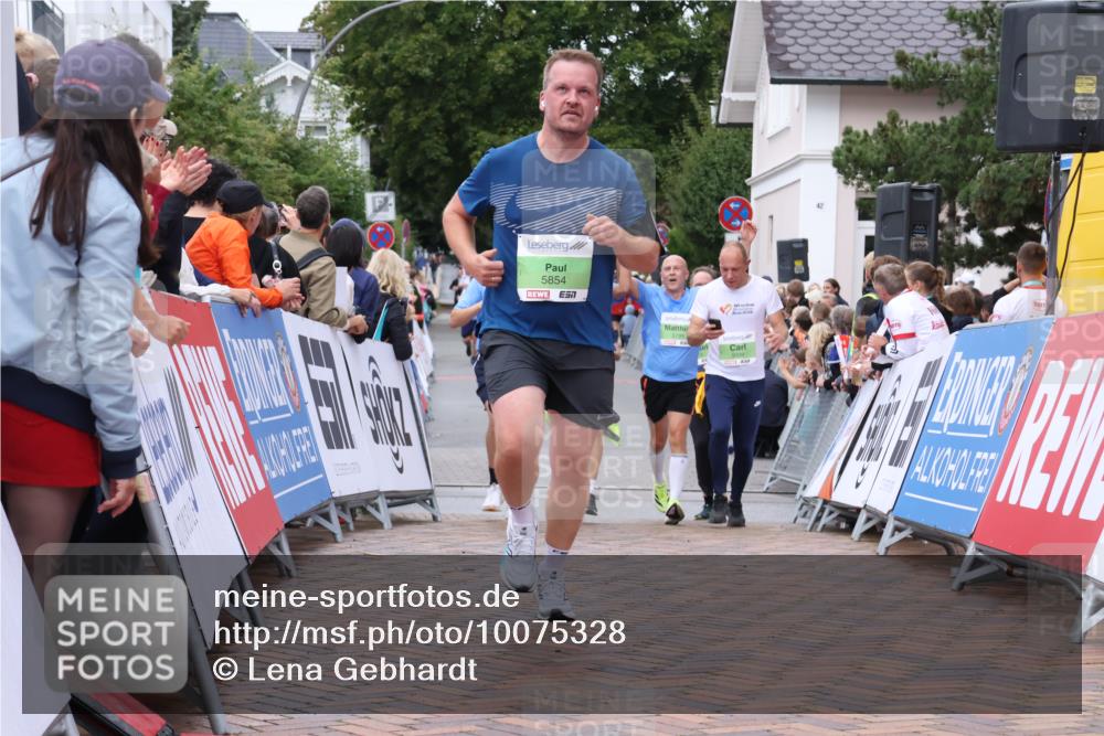 30.08.2026 - Blankeneser Heldenlauf Lena Gebhardt http://msf.ph/oto/10075328 30.08.2026 10:26:39 Ziel 5854 meine-sportfotos.de