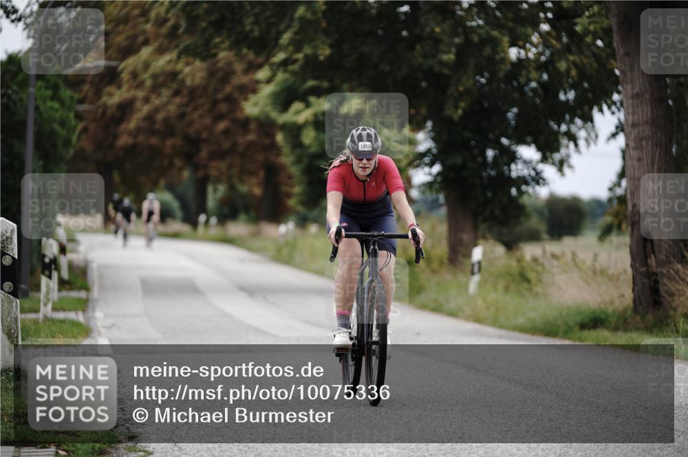 30.08.2026 - Elbe Triathlon Hamburg Michael Burmester http://msf.ph/oto/10075336 30.08.2026 11:03:09 Radfahren 1400 meine-sportfotos.de