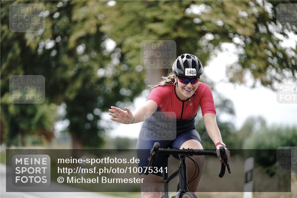 30.08.2026 - Elbe Triathlon Hamburg Michael Burmester http://msf.ph/oto/10075341 30.08.2026 11:03:10 Radfahren 1400 meine-sportfotos.de