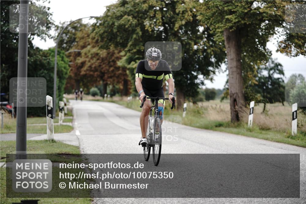30.08.2026 - Elbe Triathlon Hamburg Michael Burmester http://msf.ph/oto/10075350 30.08.2026 11:03:20 Radfahren 1161, 1246, 1378 meine-sportfotos.de