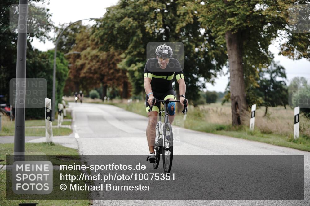 30.08.2026 - Elbe Triathlon Hamburg Michael Burmester http://msf.ph/oto/10075351 30.08.2026 11:03:20 Radfahren 1161, 1246, 1378 meine-sportfotos.de