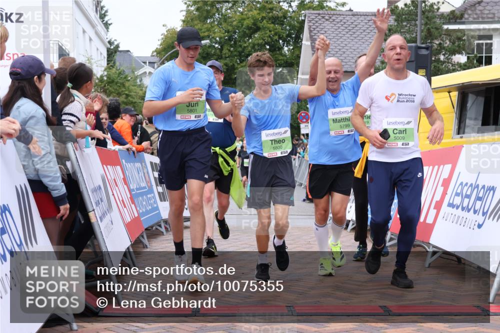 30.08.2026 - Blankeneser Heldenlauf Lena Gebhardt http://msf.ph/oto/10075355 30.08.2026 10:26:43 Ziel 5009, 5219, 5791, 5799, 5800, 5801, 5854 meine-sportfotos.de