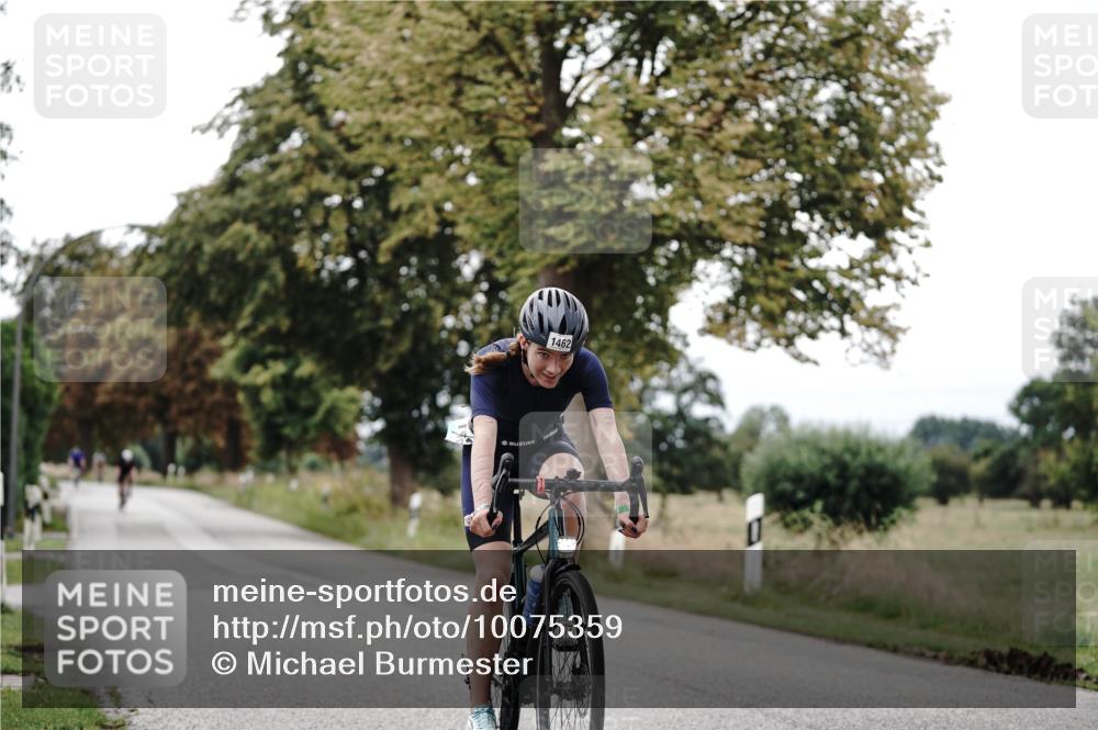 30.08.2026 - Elbe Triathlon Hamburg Michael Burmester http://msf.ph/oto/10075359 30.08.2026 11:03:33 Radfahren 1122, 1141, 1462 meine-sportfotos.de