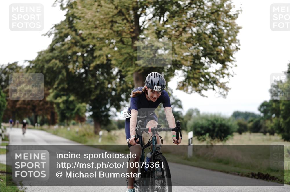 30.08.2026 - Elbe Triathlon Hamburg Michael Burmester http://msf.ph/oto/10075361 30.08.2026 11:03:33 Radfahren 1122, 1141, 1462 meine-sportfotos.de