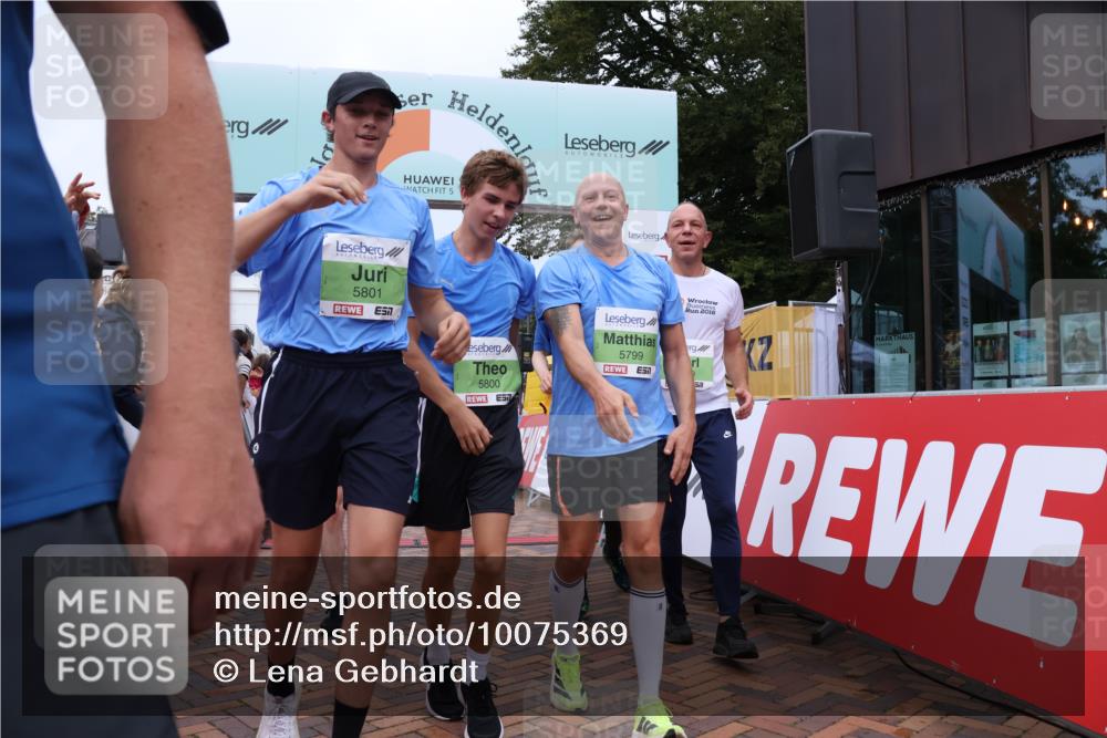 30.08.2026 - Blankeneser Heldenlauf Lena Gebhardt http://msf.ph/oto/10075369 30.08.2026 10:26:45 Ziel 5009, 5219, 5791, 5799, 5800, 5801, 5854 meine-sportfotos.de