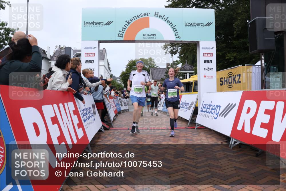 30.08.2026 - Blankeneser Heldenlauf Lena Gebhardt http://msf.ph/oto/10075453 30.08.2026 10:27:04 Ziel 5023, 5146, 5203, 5209, 5233, 5271, 5299, 5323, 5465, 5474, 5498, 5505, 5506, 5616 meine-sportfotos.de