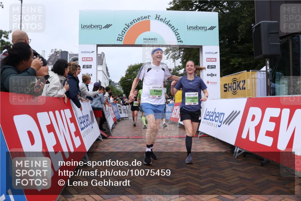 30.08.2026 - Blankeneser Heldenlauf Lena Gebhardt http://msf.ph/oto/10075459 30.08.2026 10:27:05 Ziel 5023, 5146, 5209, 5233, 5271, 5299, 5323, 5465, 5474, 5498, 5505, 5506, 5616 meine-sportfotos.de