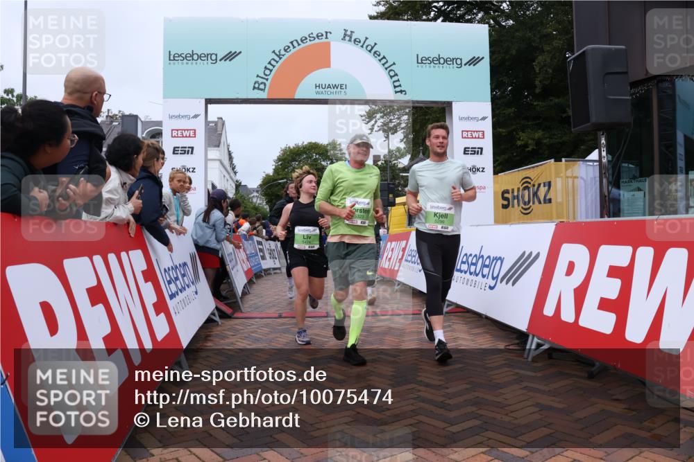 30.08.2026 - Blankeneser Heldenlauf Lena Gebhardt http://msf.ph/oto/10075474 30.08.2026 10:27:07 Ziel 5023, 5209, 5271, 5299, 5323, 5465, 5474, 5498, 5505, 5506 meine-sportfotos.de