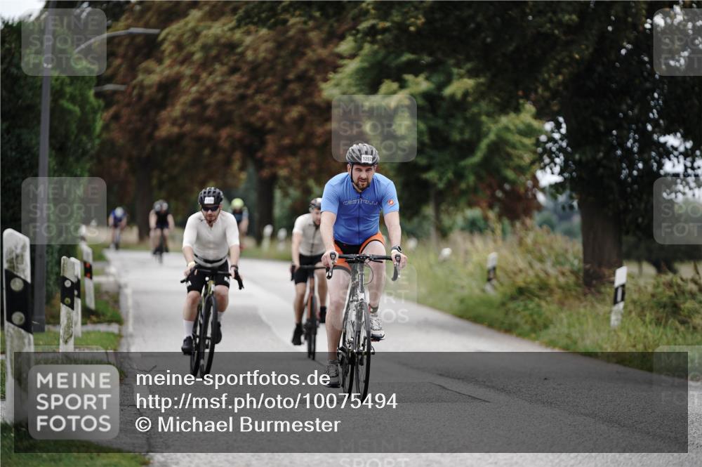 30.08.2026 - Elbe Triathlon Hamburg Michael Burmester http://msf.ph/oto/10075494 30.08.2026 11:05:37 Radfahren 1125, 1156, 1207 meine-sportfotos.de