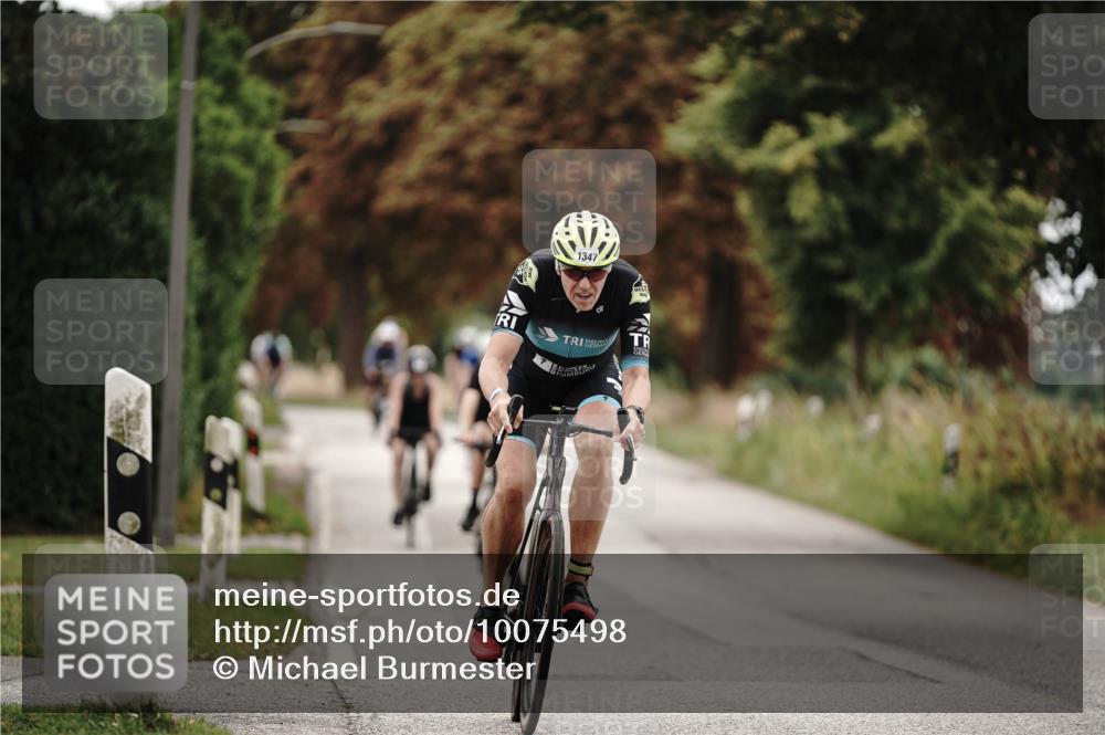 30.08.2026 - Elbe Triathlon Hamburg Michael Burmester http://msf.ph/oto/10075498 30.08.2026 11:05:44 Radfahren 894, 1177, 1347, 1451 meine-sportfotos.de
