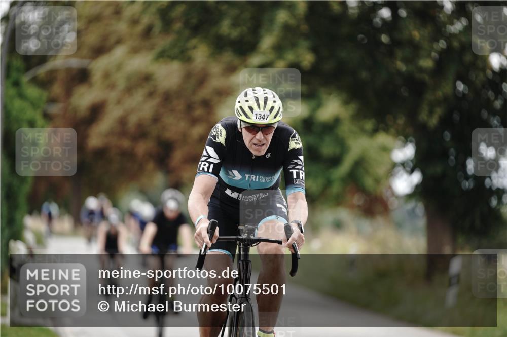 30.08.2026 - Elbe Triathlon Hamburg Michael Burmester http://msf.ph/oto/10075501 30.08.2026 11:05:45 Radfahren 894, 1177, 1307, 1347, 1451 meine-sportfotos.de