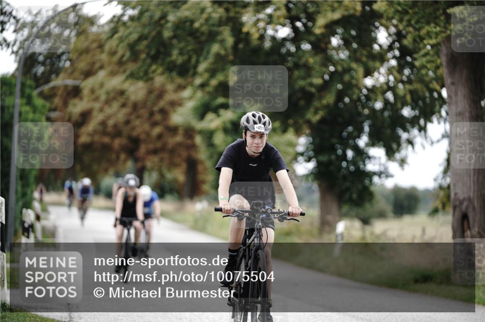 30.08.2026 - Elbe Triathlon Hamburg Michael Burmester http://msf.ph/oto/10075504 30.08.2026 11:05:47 Radfahren 894, 1177, 1307, 1346, 1347, 1451 meine-sportfotos.de