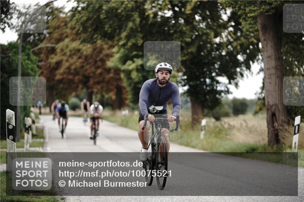 30.08.2026 - Elbe Triathlon Hamburg Michael Burmester http://msf.ph/oto/10075521 30.08.2026 11:05:55 Radfahren 518, 1154, 1271, 1307, 1341, 1346 meine-sportfotos.de