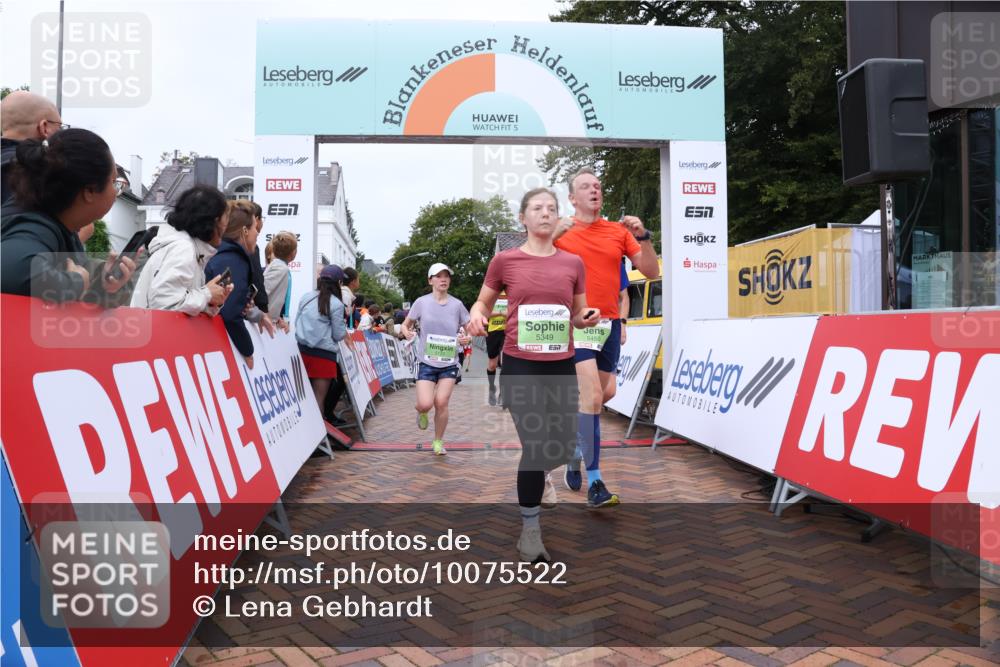 30.08.2026 - Blankeneser Heldenlauf Lena Gebhardt http://msf.ph/oto/10075522 30.08.2026 10:27:15 Ziel 5018, 5123, 5269, 5271, 5349, 5450, 5465, 5474, 5498 meine-sportfotos.de