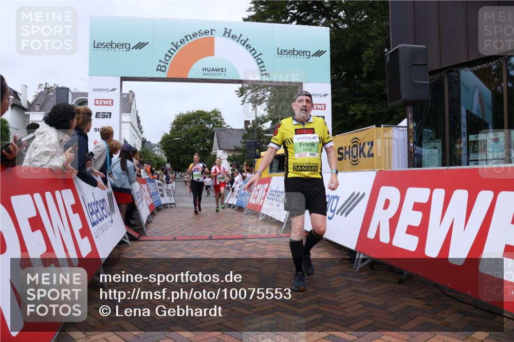 30.08.2026 - Blankeneser Heldenlauf Lena Gebhardt http://msf.ph/oto/10075553 30.08.2026 10:27:18 Ziel 5018, 5123, 5269, 5314, 5349, 5450, 5648 meine-sportfotos.de