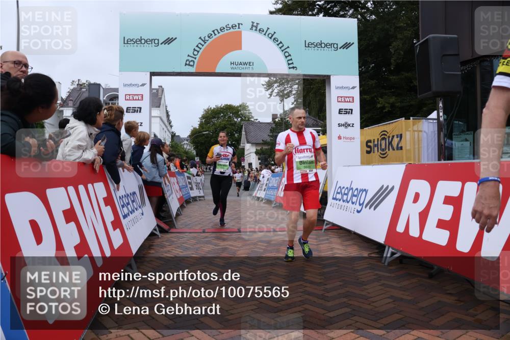 30.08.2026 - Blankeneser Heldenlauf Lena Gebhardt http://msf.ph/oto/10075565 30.08.2026 10:27:20 Ziel 5018, 5123, 5269, 5314, 5349, 5450, 5648 meine-sportfotos.de