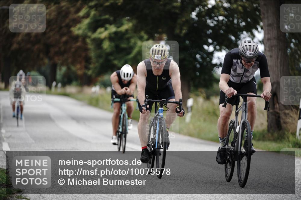 30.08.2026 - Elbe Triathlon Hamburg Michael Burmester http://msf.ph/oto/10075578 30.08.2026 11:06:39 Radfahren 759, 1255, 1302, 1358, 1405 meine-sportfotos.de