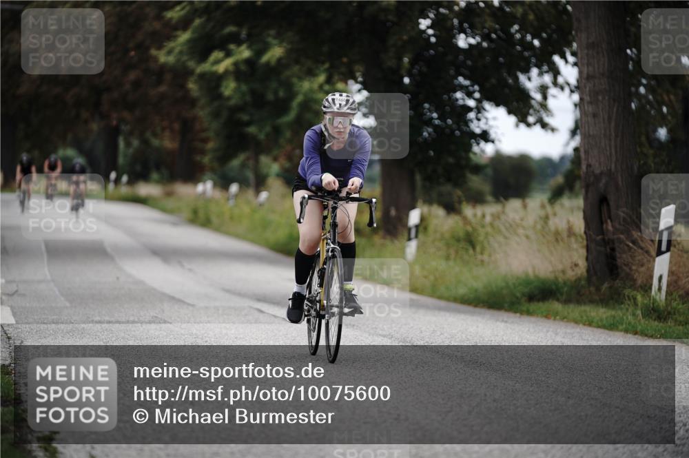 30.08.2026 - Elbe Triathlon Hamburg Michael Burmester http://msf.ph/oto/10075600 30.08.2026 11:06:50 Radfahren 1146, 1209, 1264, 1460 meine-sportfotos.de