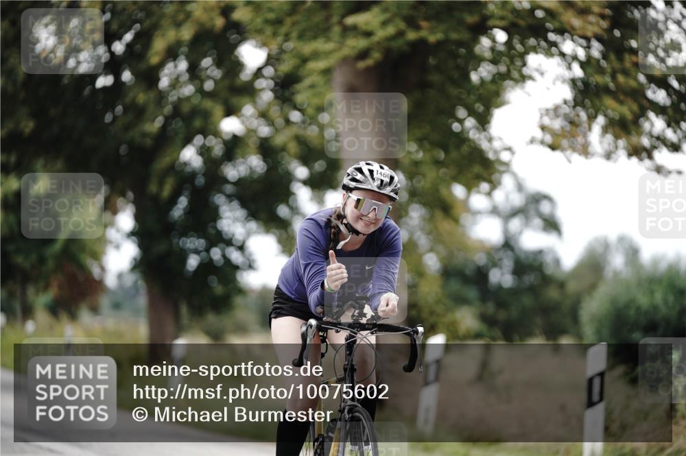 30.08.2026 - Elbe Triathlon Hamburg Michael Burmester http://msf.ph/oto/10075602 30.08.2026 11:06:51 Radfahren 1146, 1209, 1264, 1460 meine-sportfotos.de