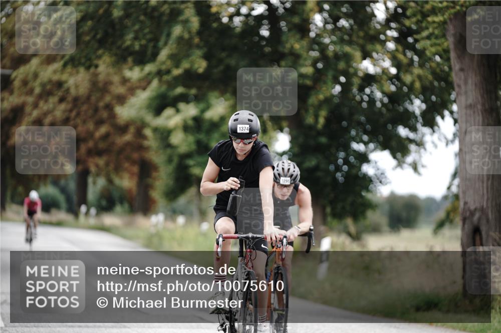30.08.2026 - Elbe Triathlon Hamburg Michael Burmester http://msf.ph/oto/10075610 30.08.2026 11:06:58 Radfahren 1264, 1298, 1374, 1420 meine-sportfotos.de