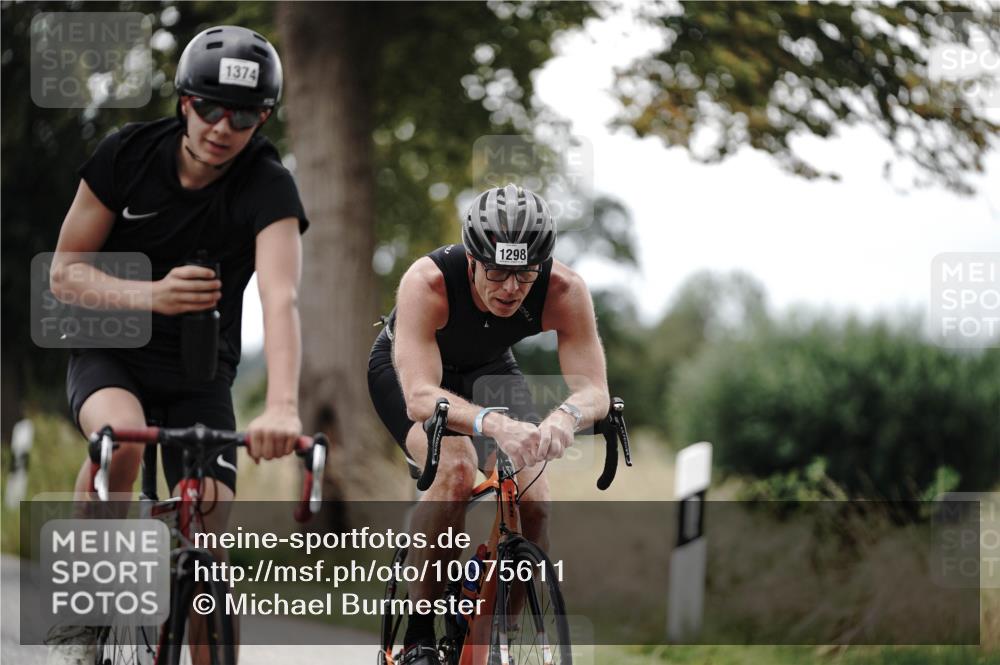 30.08.2026 - Elbe Triathlon Hamburg Michael Burmester http://msf.ph/oto/10075611 30.08.2026 11:06:59 Radfahren 1264, 1298, 1374, 1420 meine-sportfotos.de