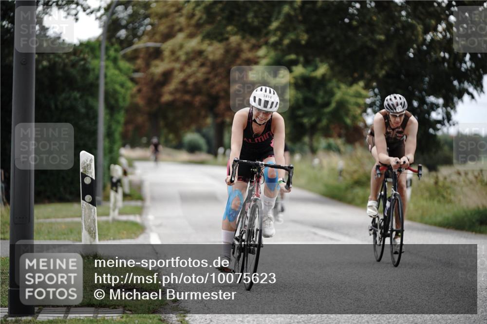 30.08.2026 - Elbe Triathlon Hamburg Michael Burmester http://msf.ph/oto/10075623 30.08.2026 11:07:15 Radfahren 1268, 1272, 1365, 1414 meine-sportfotos.de