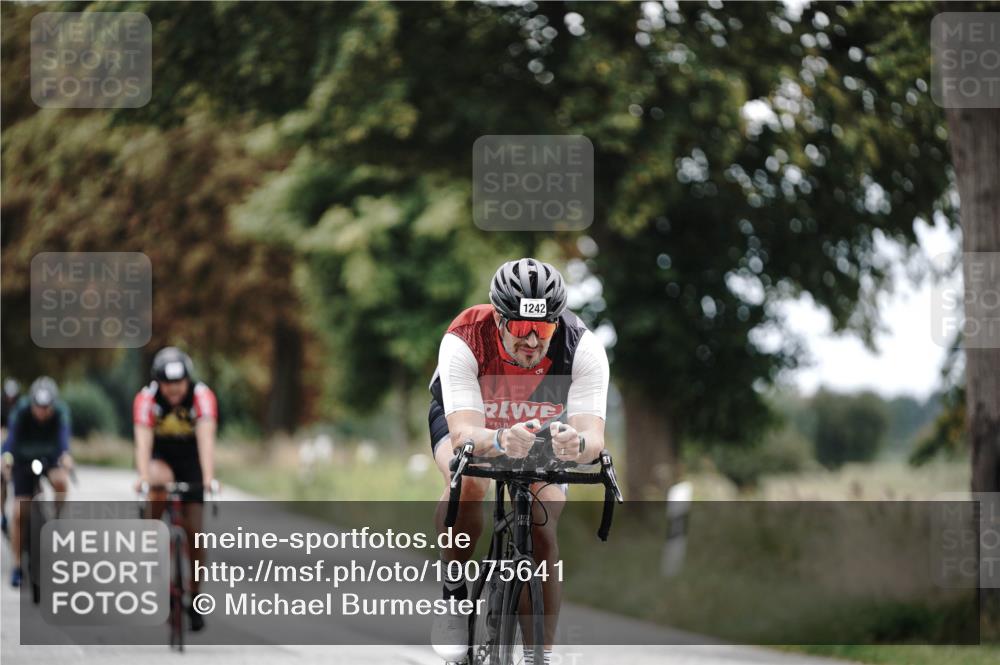 30.08.2026 - Elbe Triathlon Hamburg Michael Burmester http://msf.ph/oto/10075641 30.08.2026 11:07:31 Radfahren 1142, 1242, 1273, 1372, 1397 meine-sportfotos.de