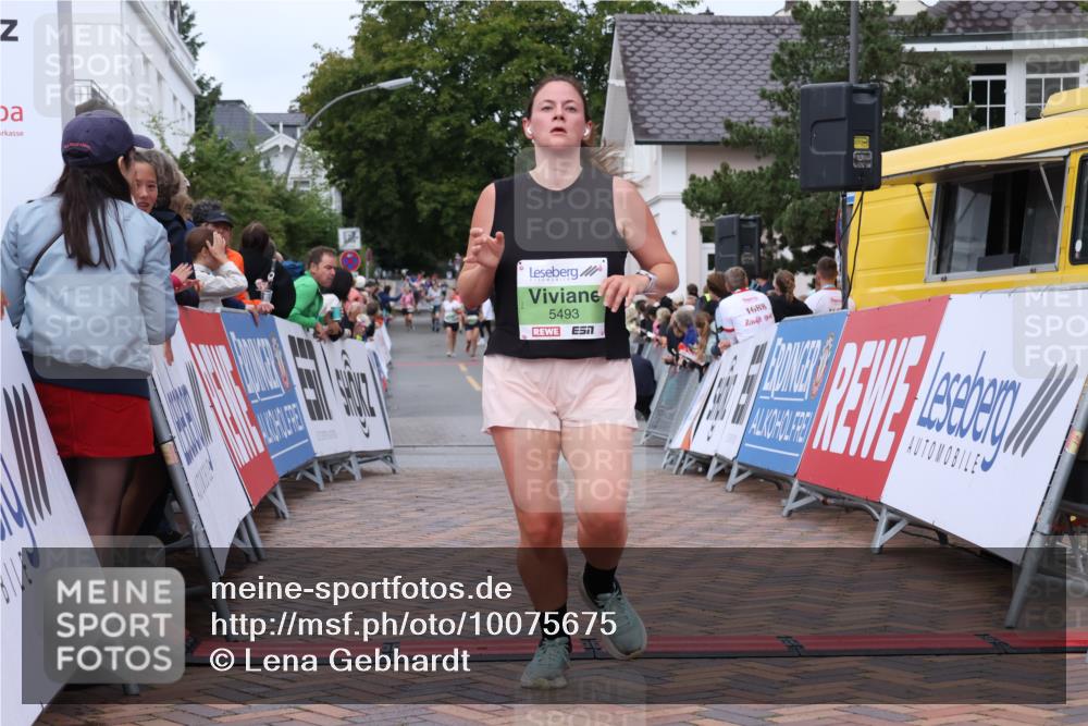 30.08.2026 - Blankeneser Heldenlauf Lena Gebhardt http://msf.ph/oto/10075675 30.08.2026 10:27:39 Ziel 5104, 5493, 5555, 5763, 5896 meine-sportfotos.de