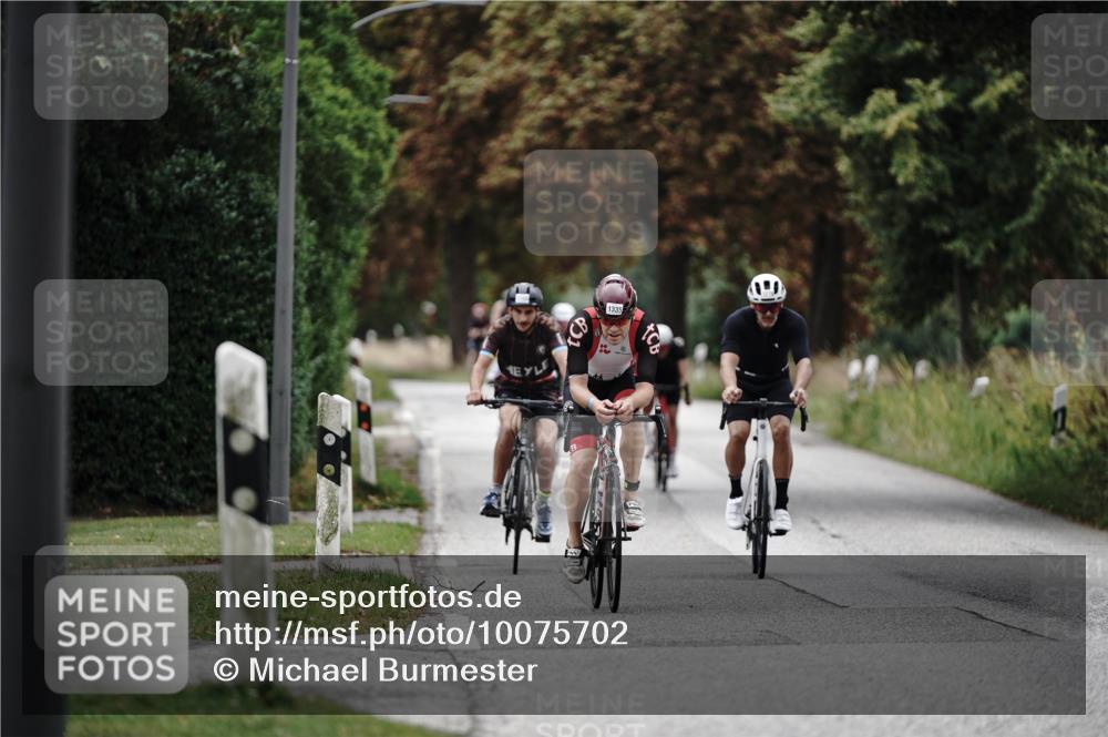 30.08.2026 - Elbe Triathlon Hamburg Michael Burmester http://msf.ph/oto/10075702 30.08.2026 11:08:06 Radfahren 1135, 1278, 1335, 1399, 1410, 1432 meine-sportfotos.de