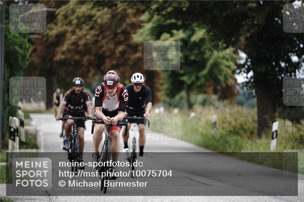30.08.2026 - Elbe Triathlon Hamburg Michael Burmester http://msf.ph/oto/10075704 30.08.2026 11:08:07 Radfahren 1135, 1278, 1335, 1398, 1399, 1410, 1432 meine-sportfotos.de