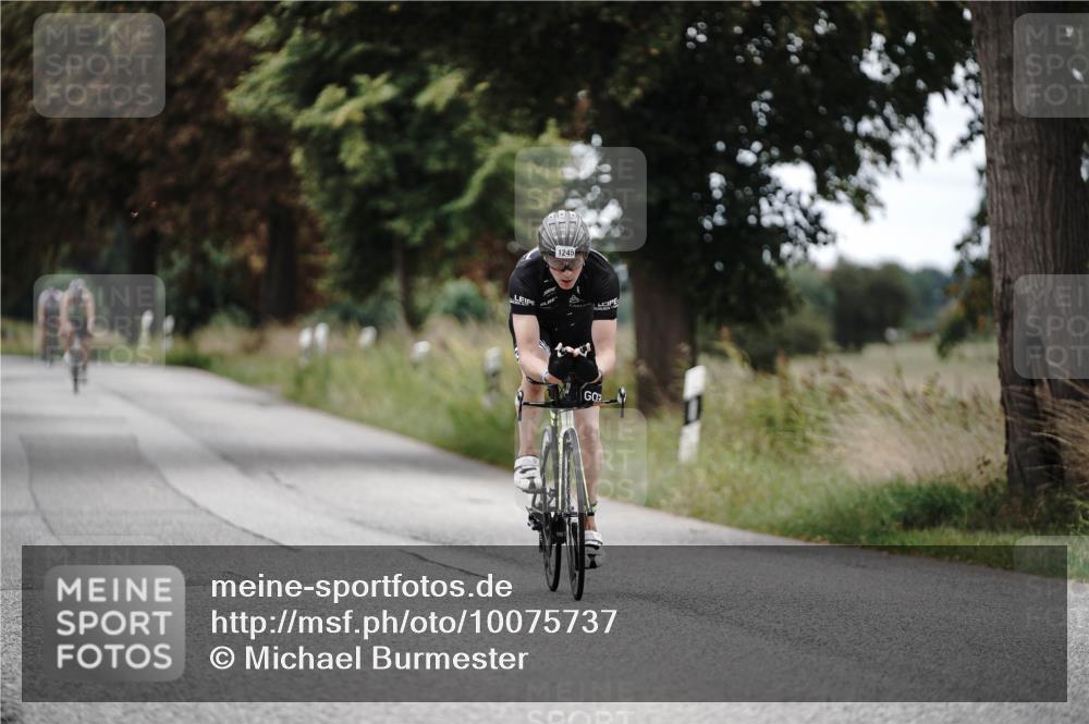 30.08.2026 - Elbe Triathlon Hamburg Michael Burmester http://msf.ph/oto/10075737 30.08.2026 11:08:33 Radfahren 1245 meine-sportfotos.de