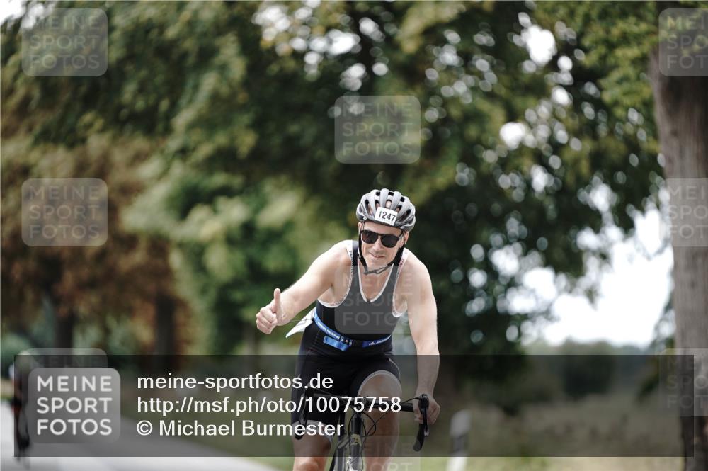 30.08.2026 - Elbe Triathlon Hamburg Michael Burmester http://msf.ph/oto/10075758 30.08.2026 11:08:53 Radfahren 1247, 1355 meine-sportfotos.de