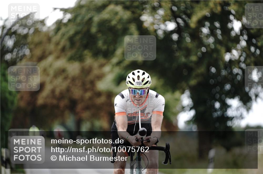 30.08.2026 - Elbe Triathlon Hamburg Michael Burmester http://msf.ph/oto/10075762 30.08.2026 11:08:58 Radfahren 1355 meine-sportfotos.de