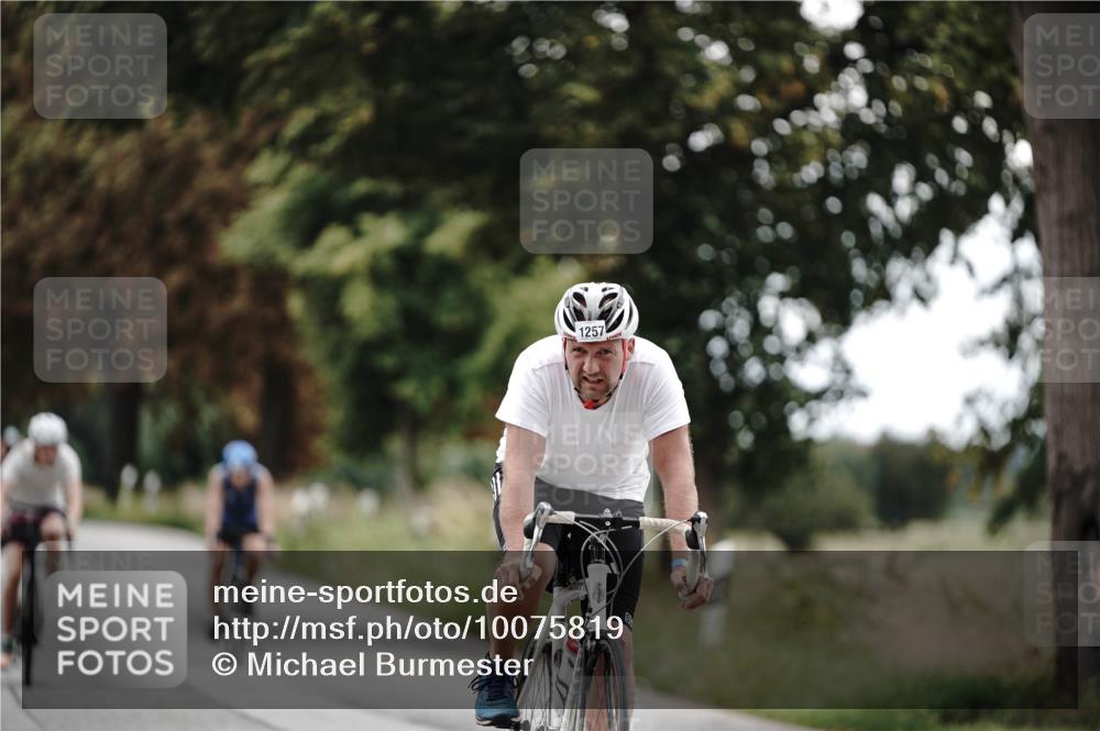 30.08.2026 - Elbe Triathlon Hamburg Michael Burmester http://msf.ph/oto/10075819 30.08.2026 11:09:48 Radfahren 1257, 1265, 1338, 1382, 1507 meine-sportfotos.de