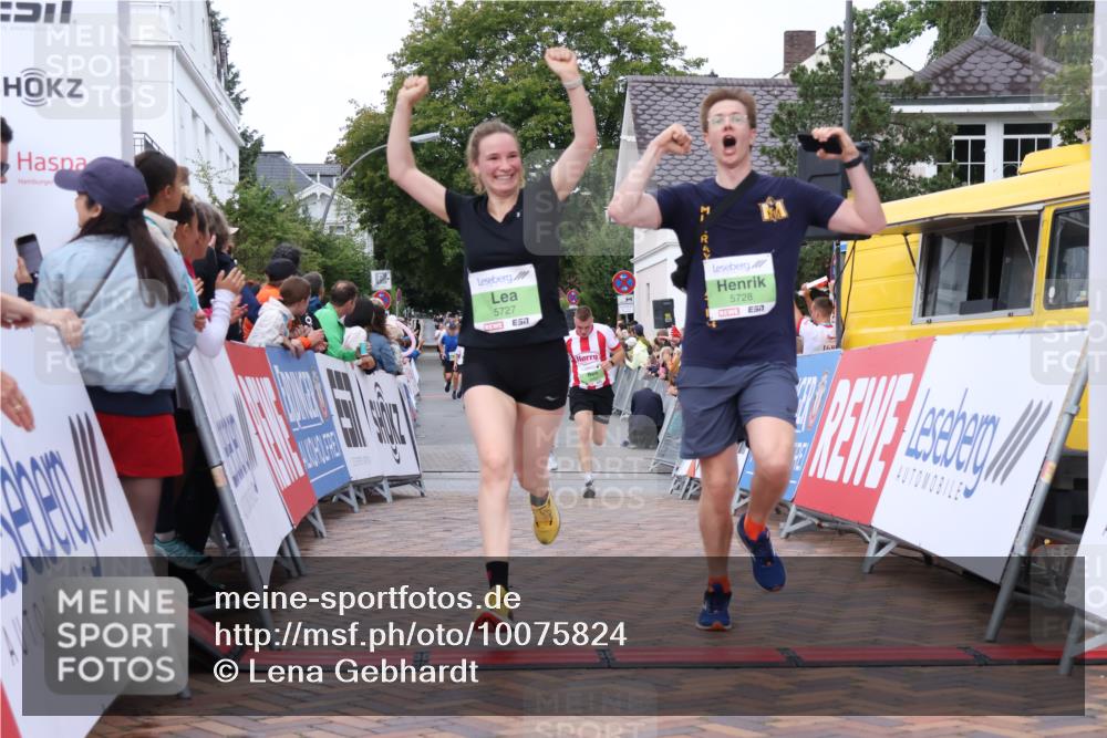 30.08.2026 - Blankeneser Heldenlauf Lena Gebhardt http://msf.ph/oto/10075824 30.08.2026 10:28:17 Ziel 5225, 5255, 5585, 5650, 5727, 5728, 5856 meine-sportfotos.de