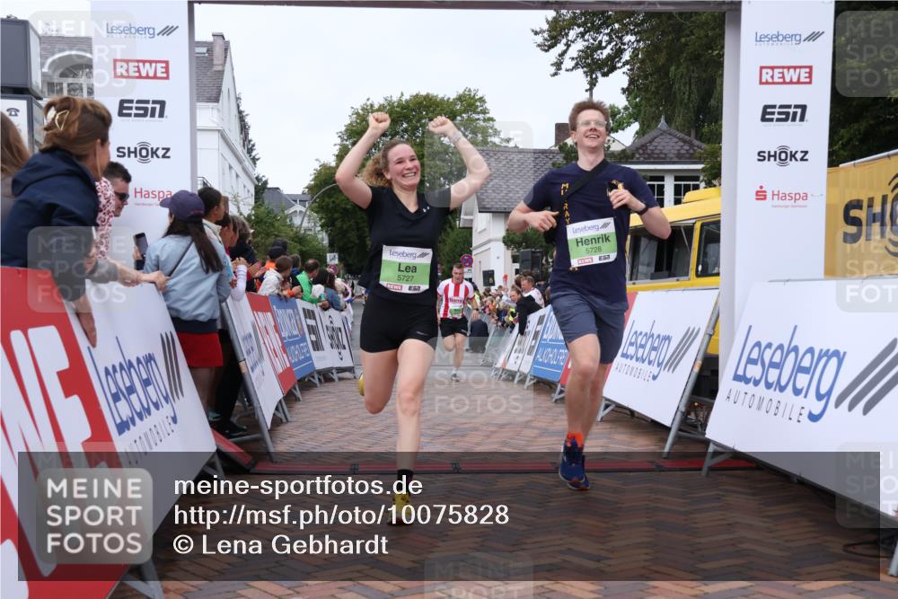 30.08.2026 - Blankeneser Heldenlauf Lena Gebhardt http://msf.ph/oto/10075828 30.08.2026 10:28:17 Ziel 5225, 5255, 5585, 5650, 5727, 5728, 5856 meine-sportfotos.de