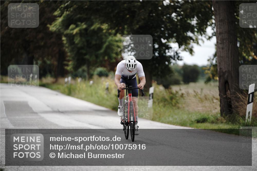 30.08.2026 - Elbe Triathlon Hamburg Michael Burmester http://msf.ph/oto/10075916 30.08.2026 11:11:40 Radfahren 1282, 1385 meine-sportfotos.de