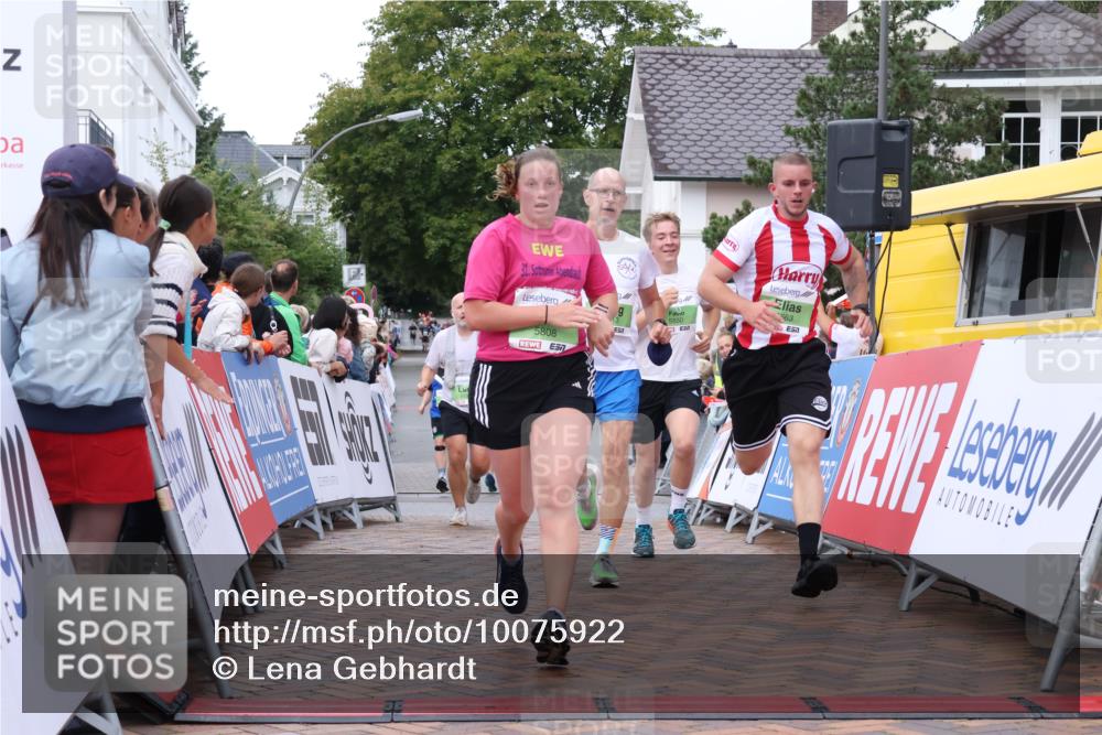 30.08.2026 - Blankeneser Heldenlauf Lena Gebhardt http://msf.ph/oto/10075922 30.08.2026 10:28:31 Ziel 5130, 5478, 5537, 5663, 5713, 5805, 5806, 5807, 5808, 5850, 5851, 5855 meine-sportfotos.de
