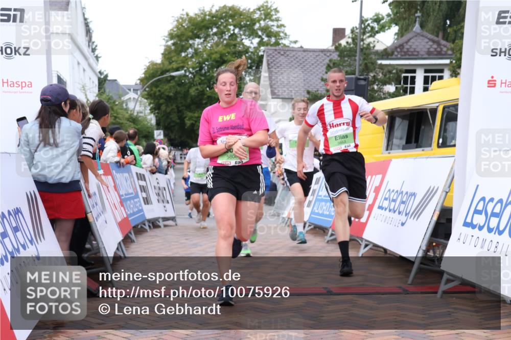 30.08.2026 - Blankeneser Heldenlauf Lena Gebhardt http://msf.ph/oto/10075926 30.08.2026 10:28:31 Ziel 5130, 5478, 5537, 5663, 5713, 5805, 5806, 5807, 5808, 5850, 5851, 5855 meine-sportfotos.de