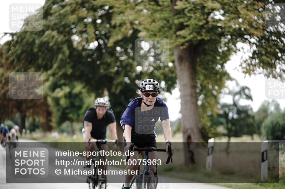30.08.2026 - Elbe Triathlon Hamburg Michael Burmester http://msf.ph/oto/10075963 30.08.2026 11:12:30 Radfahren 1252, 1288, 1444, 1467, 1479, 1549 meine-sportfotos.de