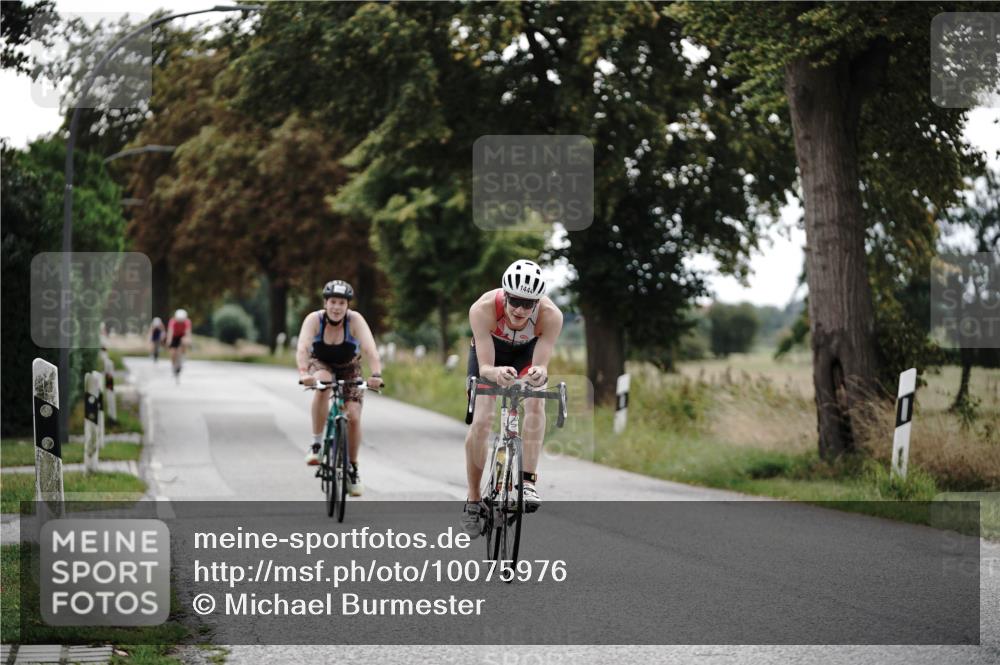 30.08.2026 - Elbe Triathlon Hamburg Michael Burmester http://msf.ph/oto/10075976 30.08.2026 11:12:37 Radfahren 1252, 1444, 1479, 1488, 1496 meine-sportfotos.de