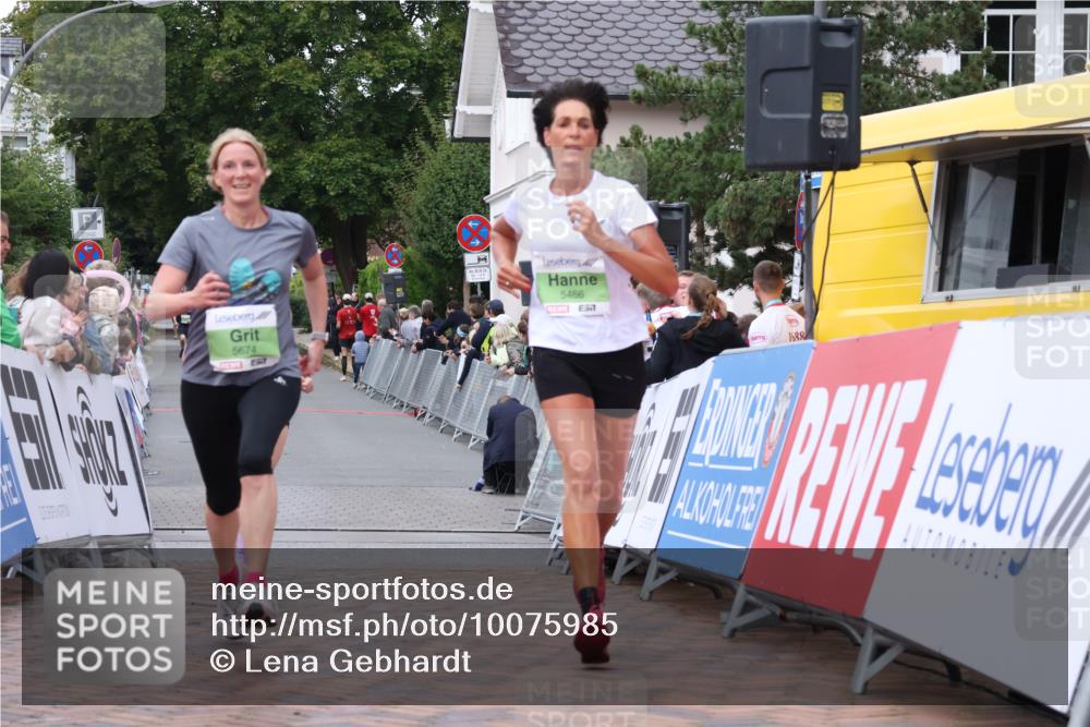 30.08.2026 - Blankeneser Heldenlauf Lena Gebhardt http://msf.ph/oto/10075985 30.08.2026 10:28:45 Ziel 5082, 5083, 5385, 5466, 5674, 5783 meine-sportfotos.de