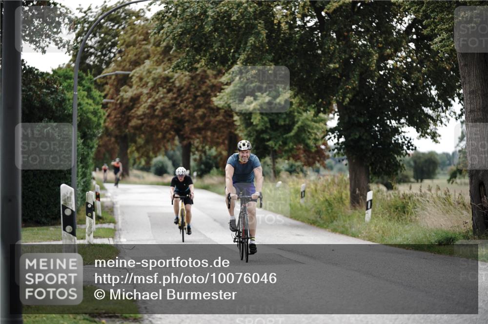 30.08.2026 - Elbe Triathlon Hamburg Michael Burmester http://msf.ph/oto/10076046 30.08.2026 11:13:35 Radfahren 1248, 1529, 1572 meine-sportfotos.de