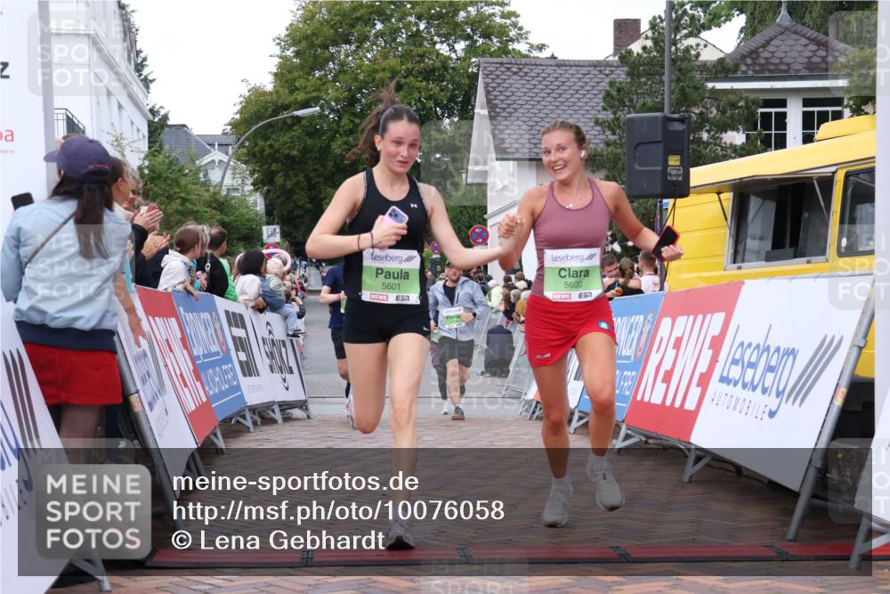 30.08.2026 - Blankeneser Heldenlauf Lena Gebhardt http://msf.ph/oto/10076058 30.08.2026 10:29:03 Ziel 5120, 5276, 5285, 5600, 5601, 5847 meine-sportfotos.de