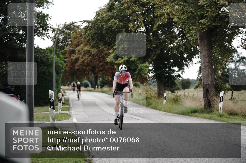 30.08.2026 - Elbe Triathlon Hamburg Michael Burmester http://msf.ph/oto/10076068 30.08.2026 11:14:07 Radfahren 1492, 1508, 1515 meine-sportfotos.de