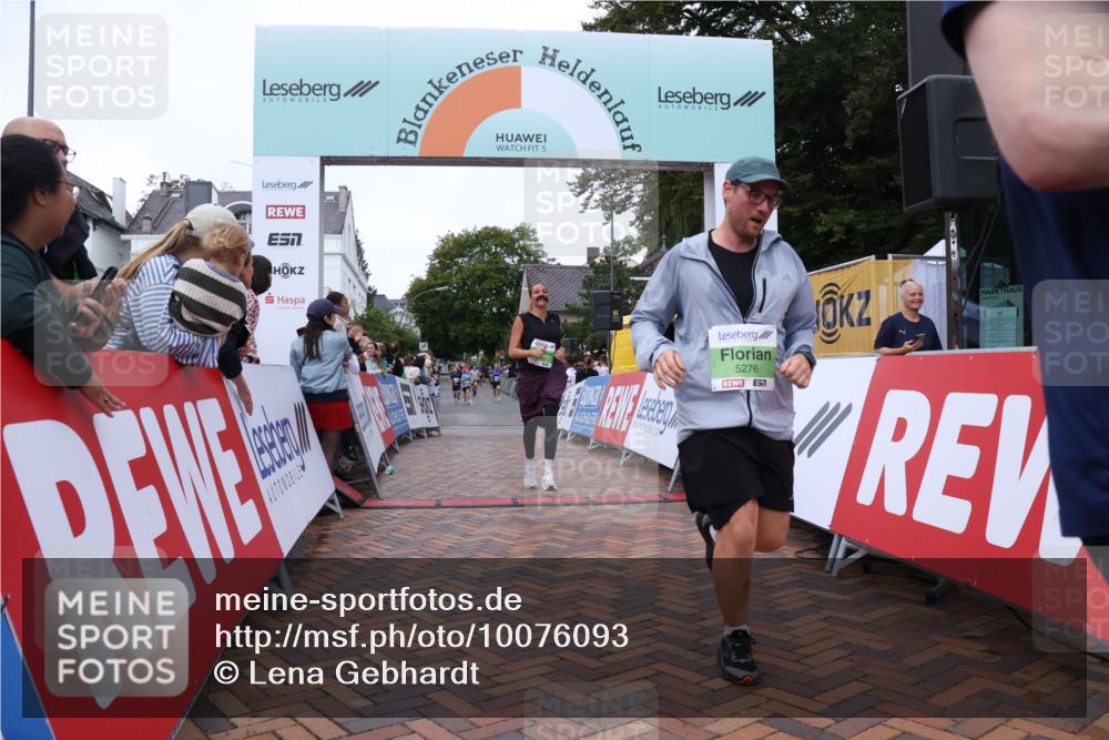 30.08.2026 - Blankeneser Heldenlauf Lena Gebhardt http://msf.ph/oto/10076093 30.08.2026 10:29:08 Ziel 5120, 5276, 5285, 5600, 5601, 5696, 5847 meine-sportfotos.de