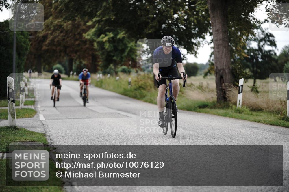 30.08.2026 - Elbe Triathlon Hamburg Michael Burmester http://msf.ph/oto/10076129 30.08.2026 11:14:57 Radfahren 1127, 1384 meine-sportfotos.de
