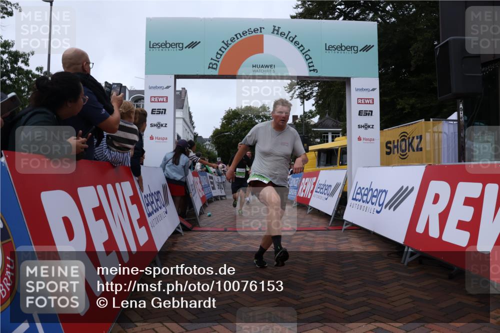 30.08.2026 - Blankeneser Heldenlauf Lena Gebhardt http://msf.ph/oto/10076153 30.08.2026 10:29:22 Ziel 5014, 5118, 5222, 5286, 5483, 5543, 5630, 5895 meine-sportfotos.de