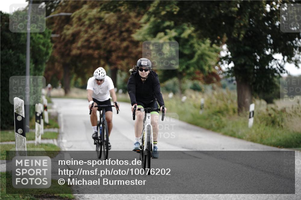 30.08.2026 - Elbe Triathlon Hamburg Michael Burmester http://msf.ph/oto/10076202 30.08.2026 11:16:21 Radfahren 835, 1281, 1475, 1490 meine-sportfotos.de