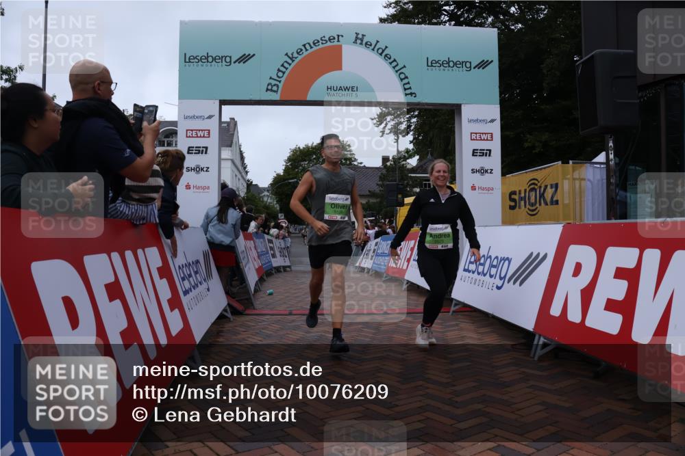 30.08.2026 - Blankeneser Heldenlauf Lena Gebhardt http://msf.ph/oto/10076209 30.08.2026 10:29:30 Ziel 5118, 5222, 5525, 5526, 5528, 5543, 5656 meine-sportfotos.de
